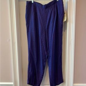 NEW BEAUTIFUL PURPLE DRESS PANTS W/POCKETS SIZE 18W